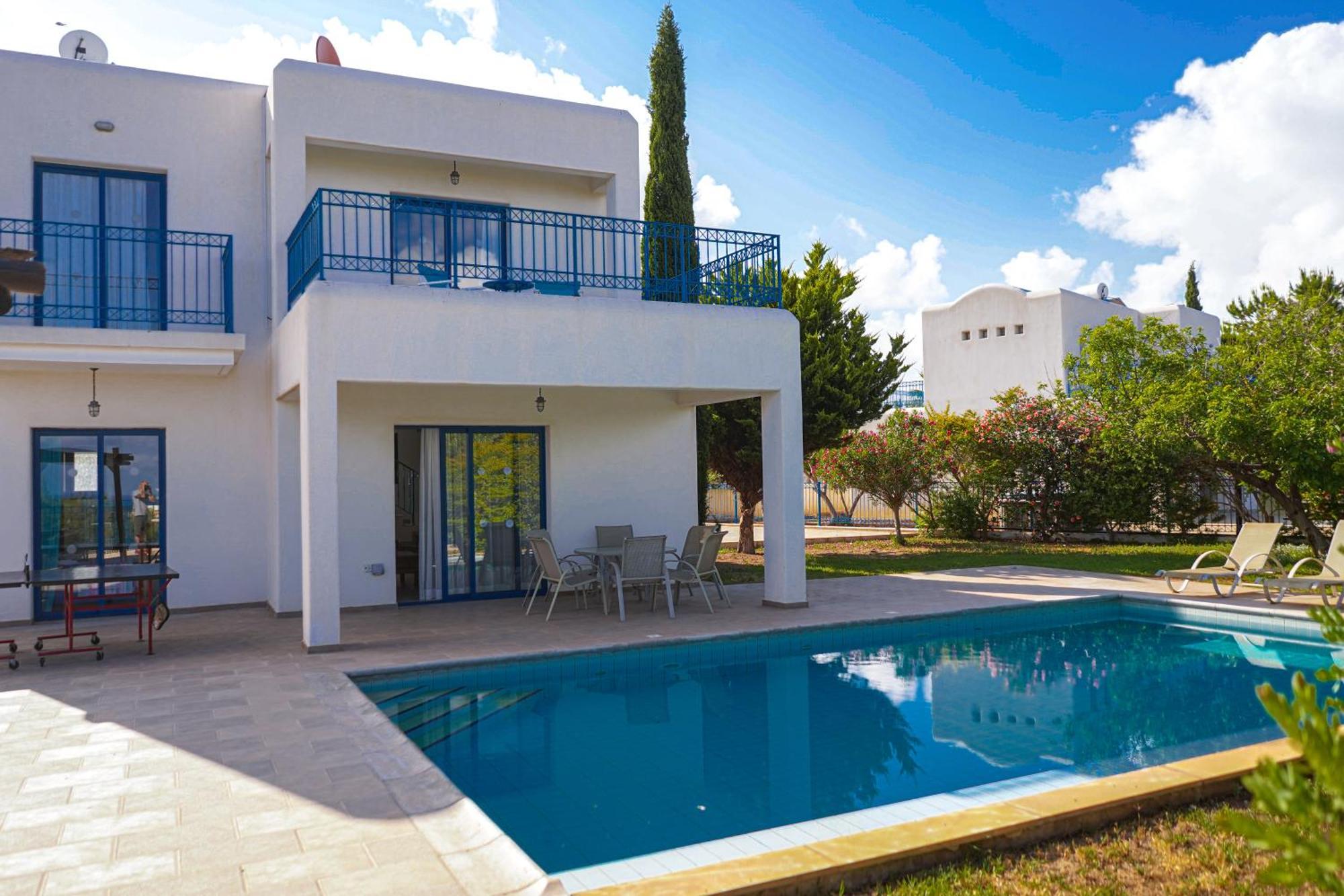 Azzurro Holiday Villas เปเยีย ภายนอก รูปภาพ