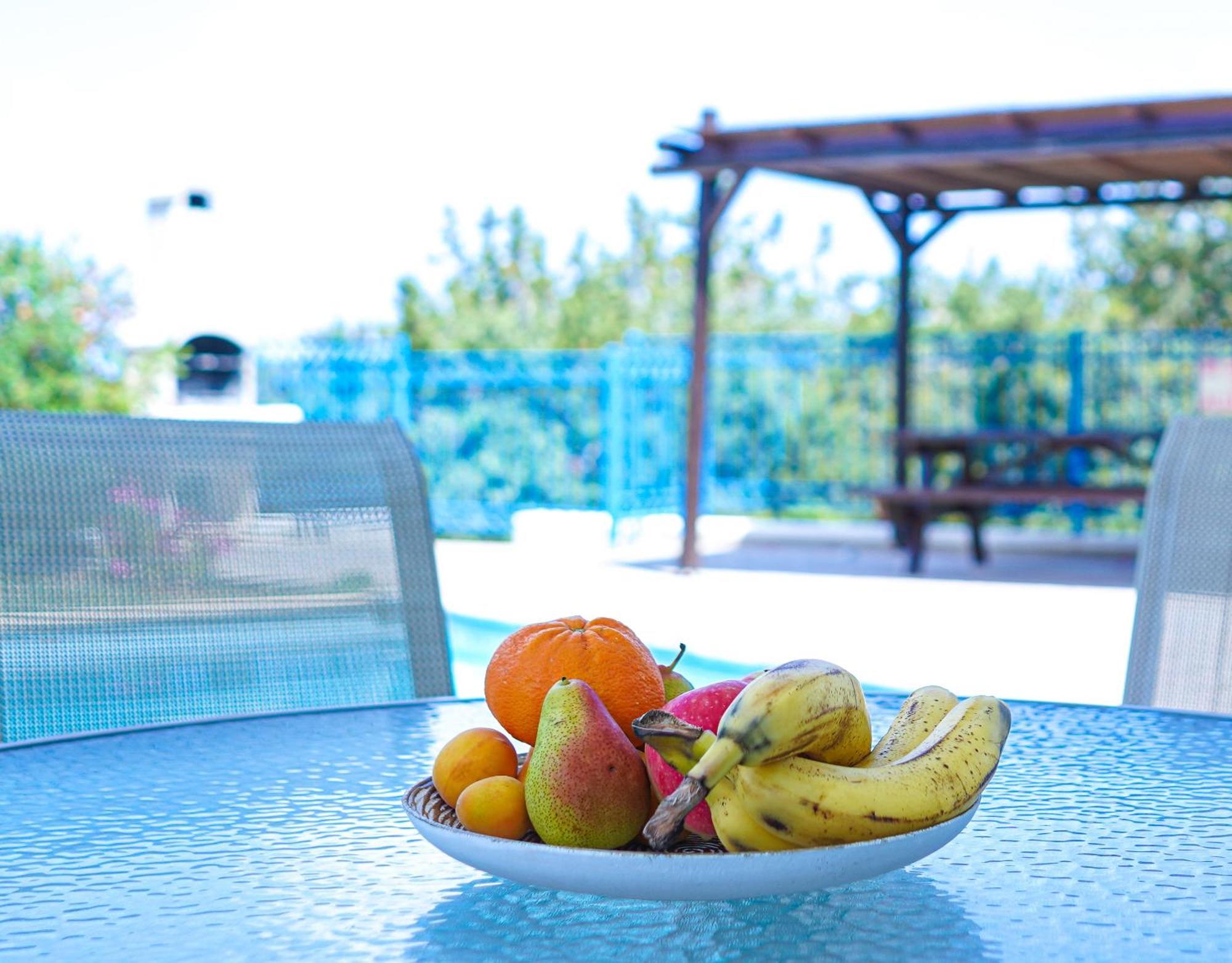 Azzurro Holiday Villas เปเยีย ภายนอก รูปภาพ