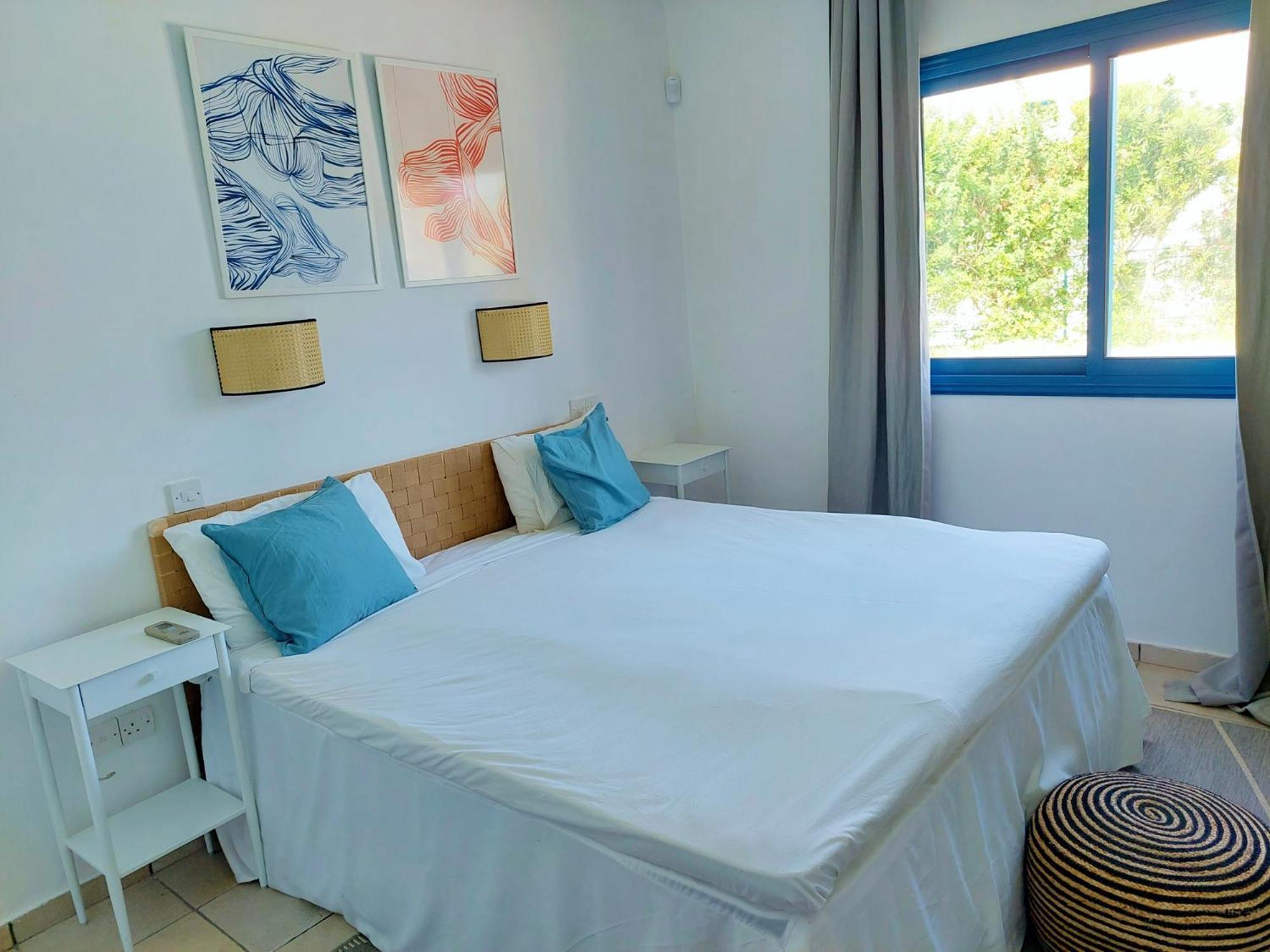 Azzurro Holiday Villas เปเยีย ภายนอก รูปภาพ